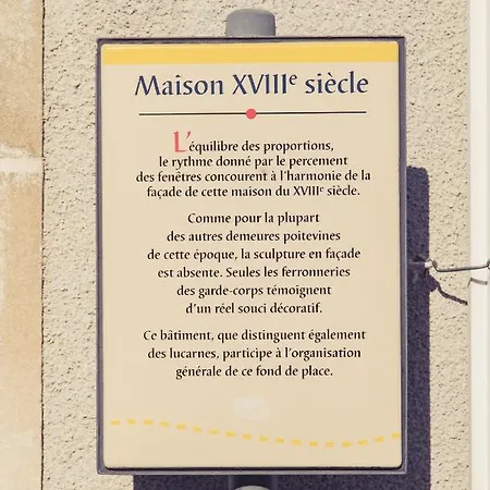 La Maison De La Liberté Jeanne Barret * Poitiers